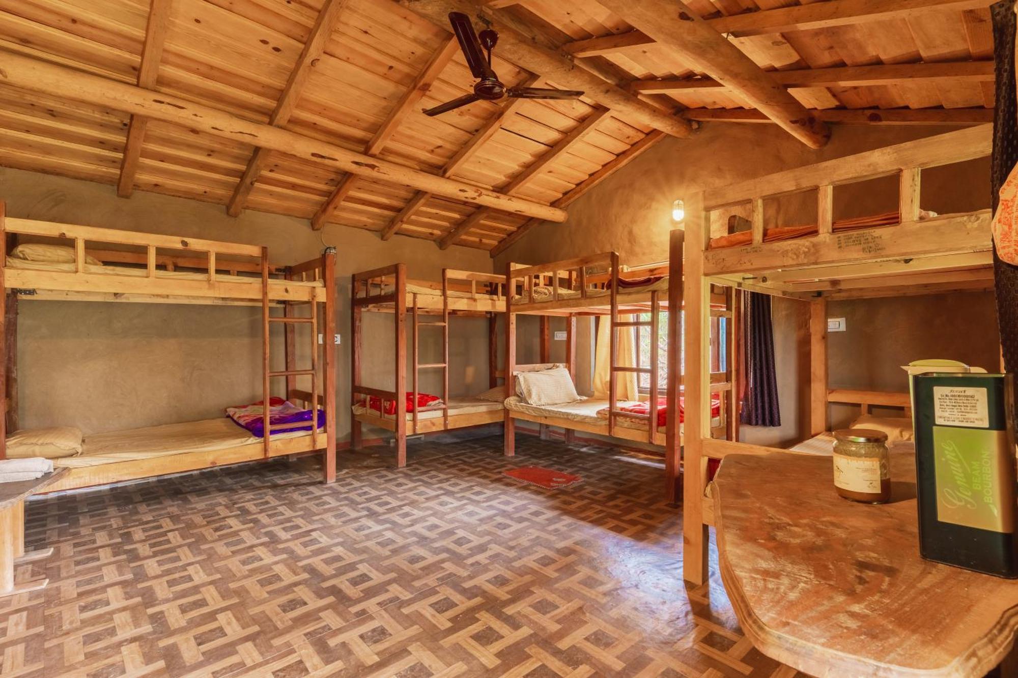 Zenoaks Homestay Almora Esterno foto