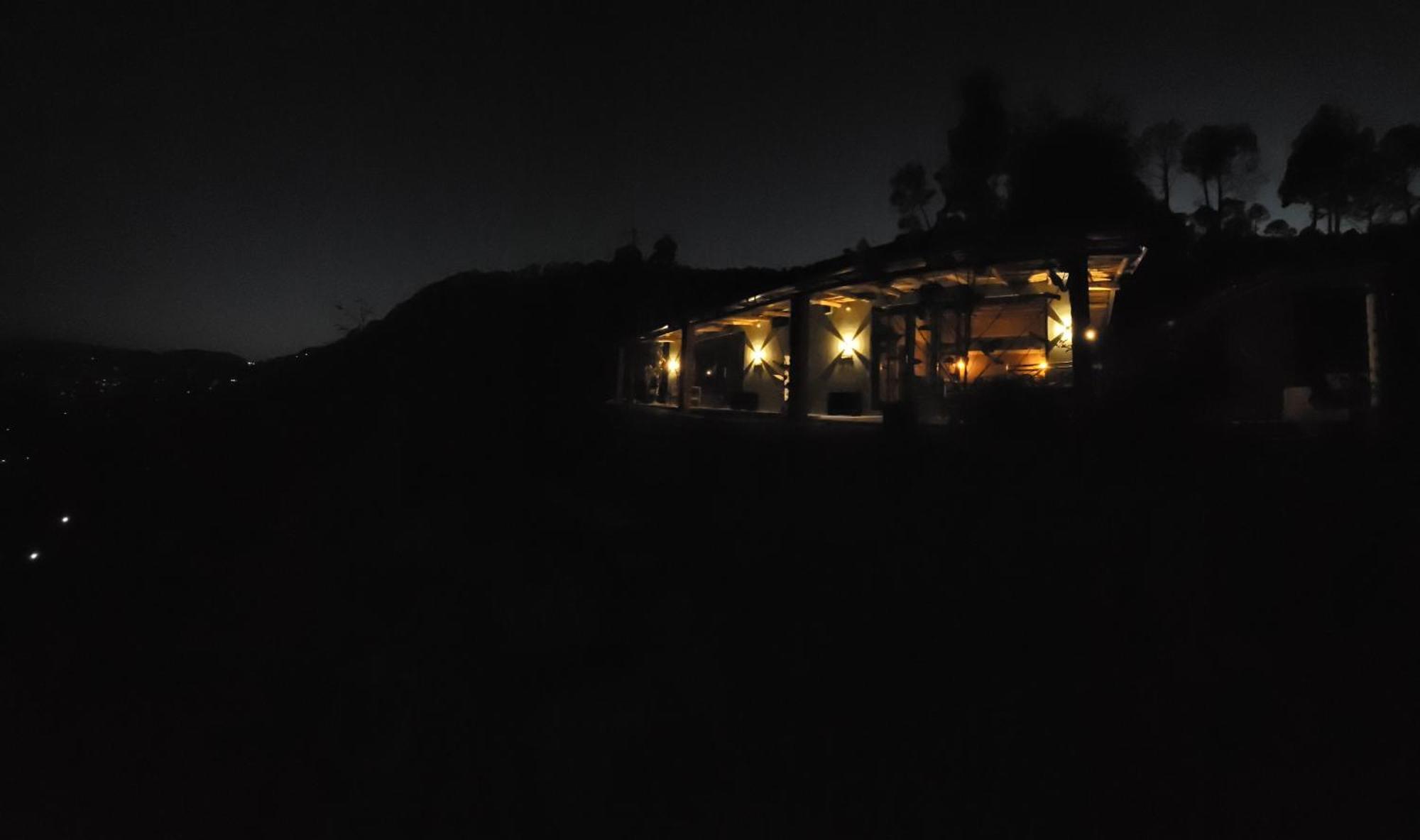 Zenoaks Homestay Almora Esterno foto