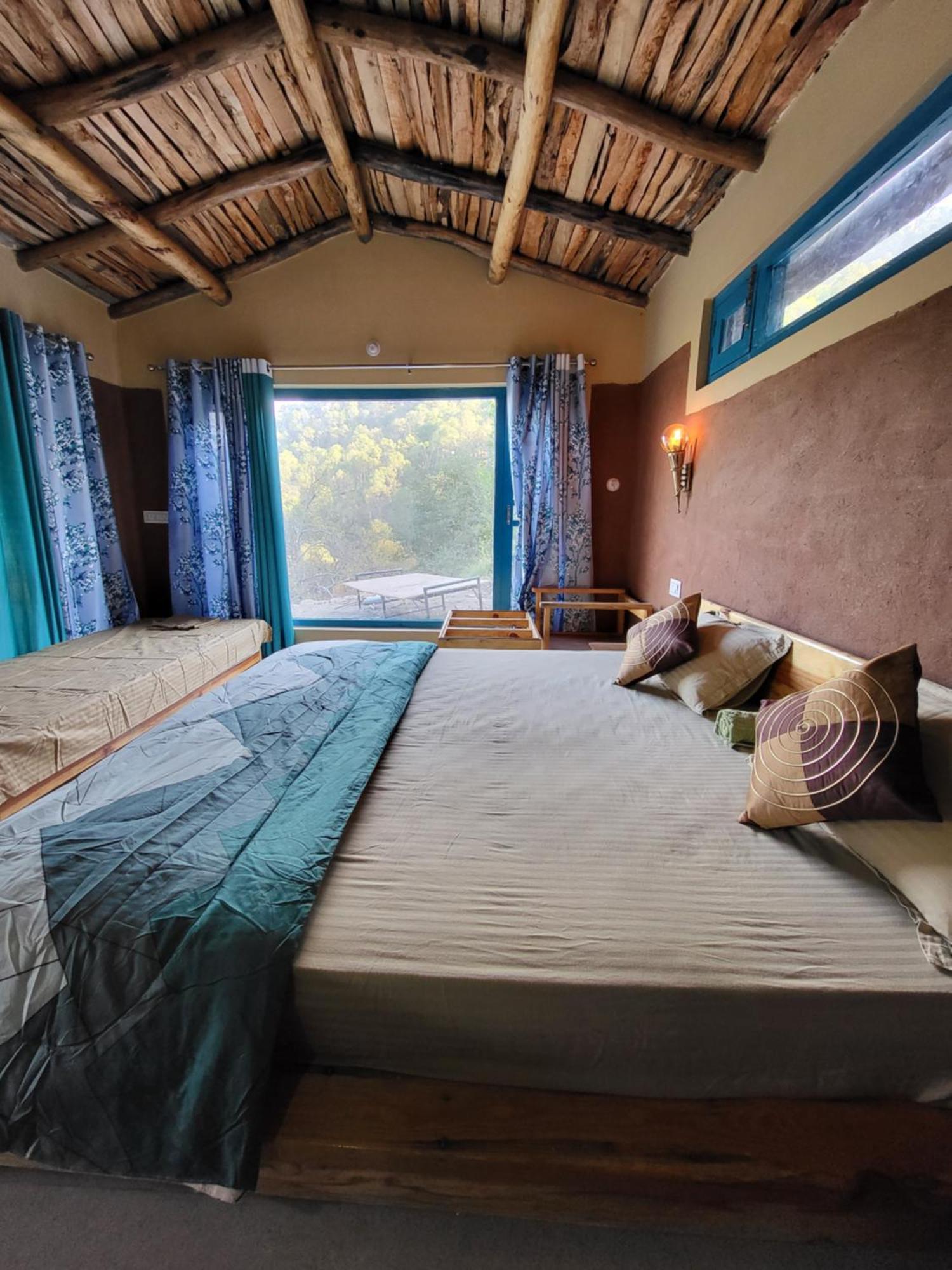 Zenoaks Homestay Almora Esterno foto
